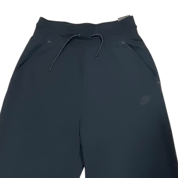 Nike Women’s Sportswear Tech Swoosh Pants Black CW4294-010 Size Medium NWT - Picture 2 of 11